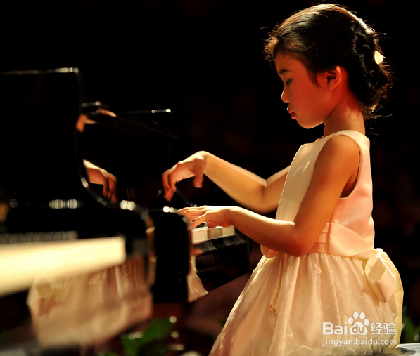 怎么改变孩子爱玩手机的习惯