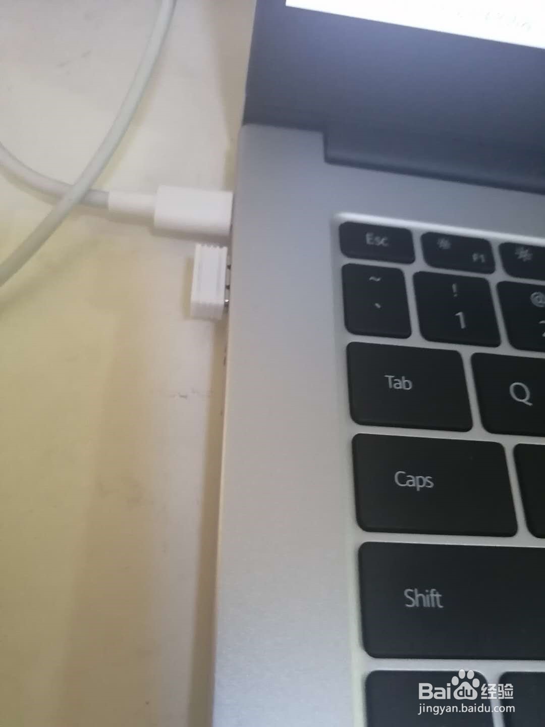 充电式无线鼠标的使用