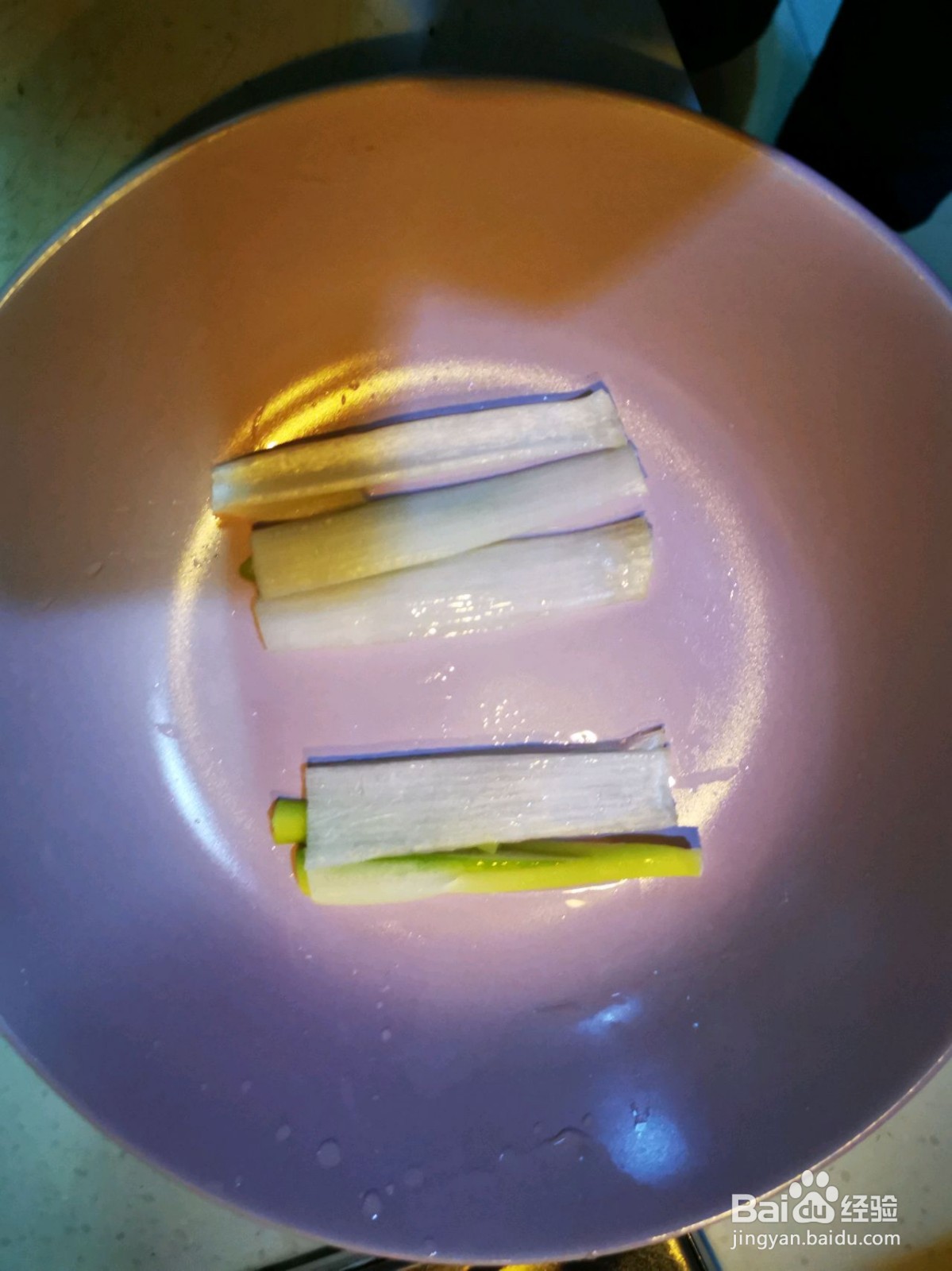 清蒸鲈鱼的简单做法