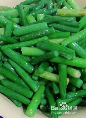 蒜苔溜肉段的做法