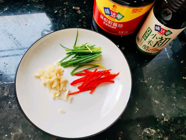 酸酸甜甜脆爽绿豆芽