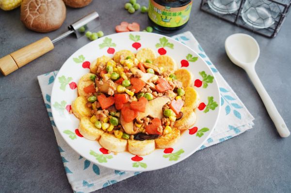 香菇彩蔬鲜肉日本豆腐