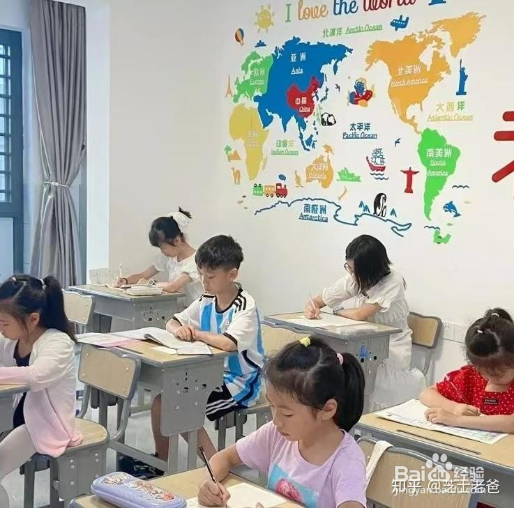 如何指导低年级学生写作