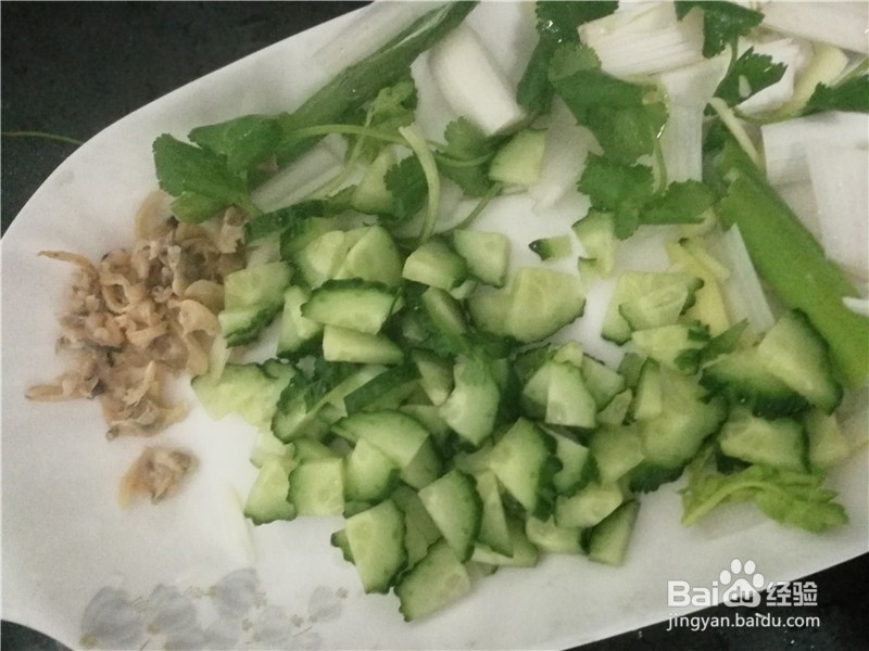 黄瓜丁炒哈喇肉