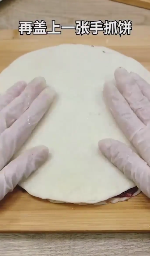 如何制作手抓饼版豆沙糕