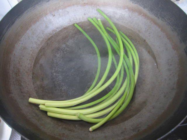 手撕蒜薹，这里有你不知道的做法