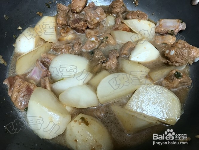 怎么做萝卜焖排骨