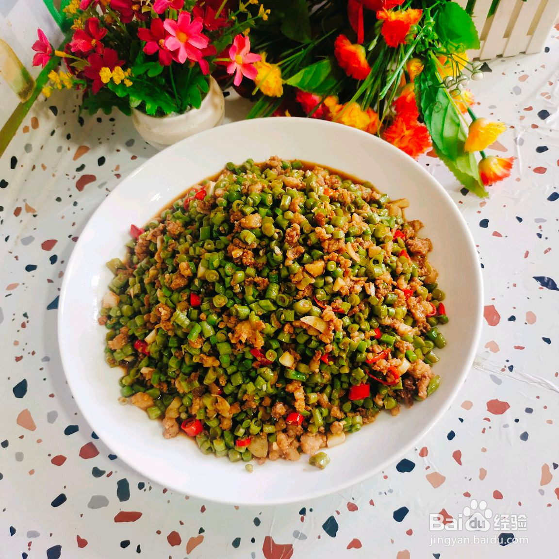 豇豆炒肉沫的做法