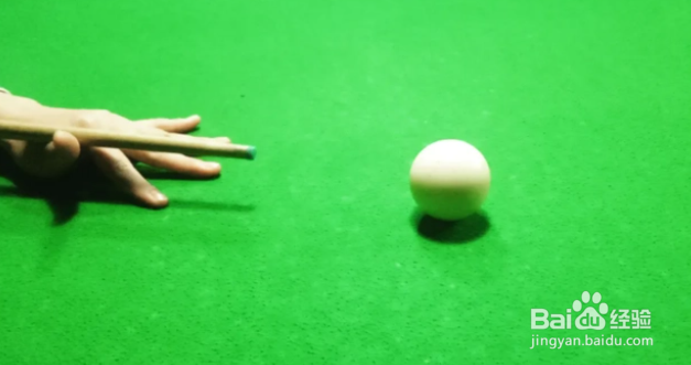 台球怎么瞄准最精确