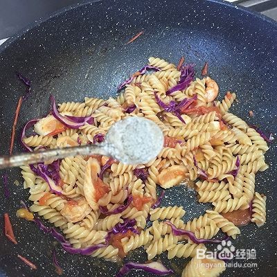 美味的番茄海鲜意面