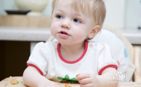 手足口病高发期 家长要注意防范