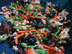 鱼香肉丝的做法