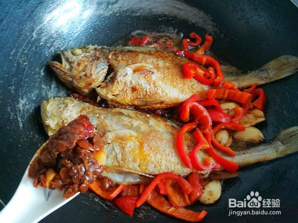 怎样做豆瓣酱烧黄鱼