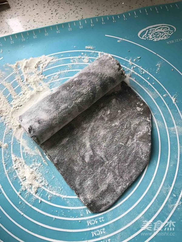 黑芝麻核桃手工面