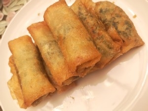 荠菜鲜肉春卷
