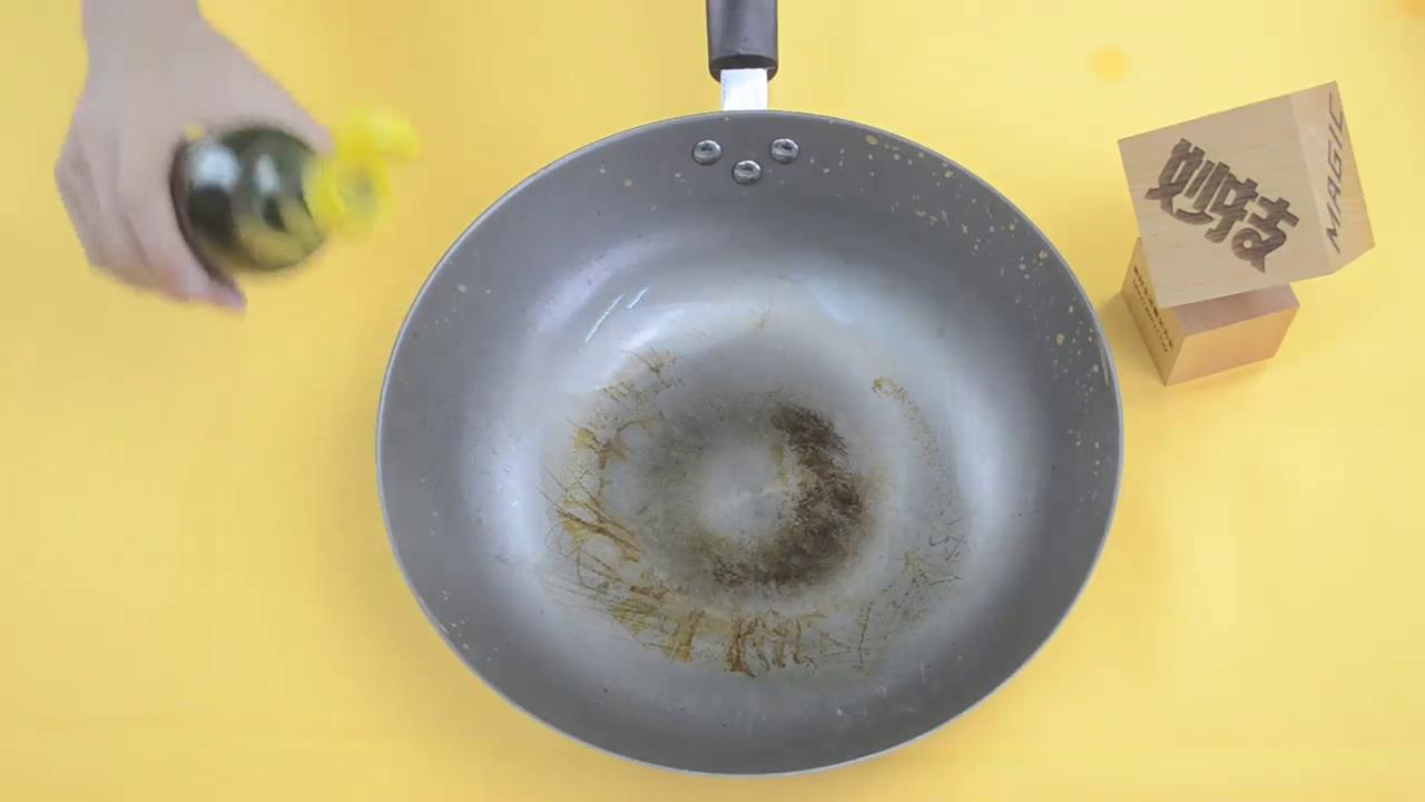 如何清除铁锅上的铁锈