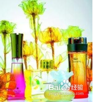 女性如何选择香水品牌
