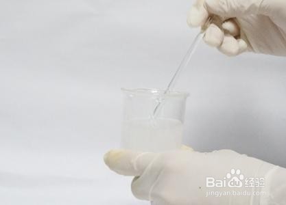 如何将50%液碱配置成32%的