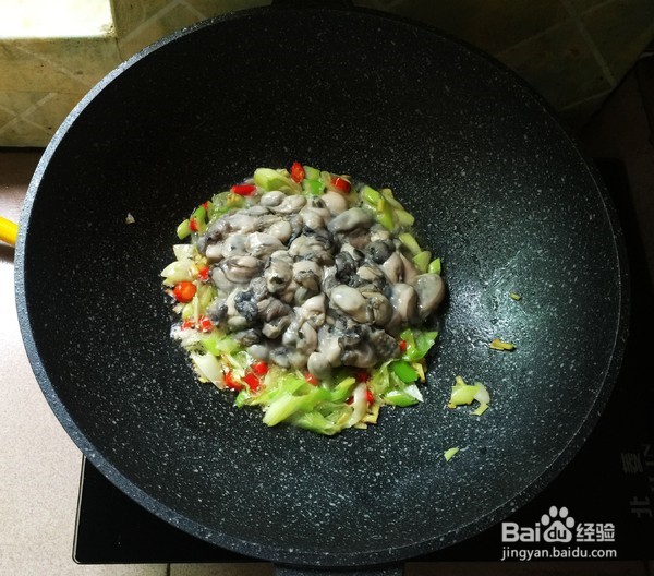 如何制作美味健康的洋葱生蚝