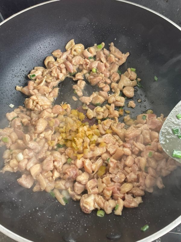 日式碎鸡饭便当