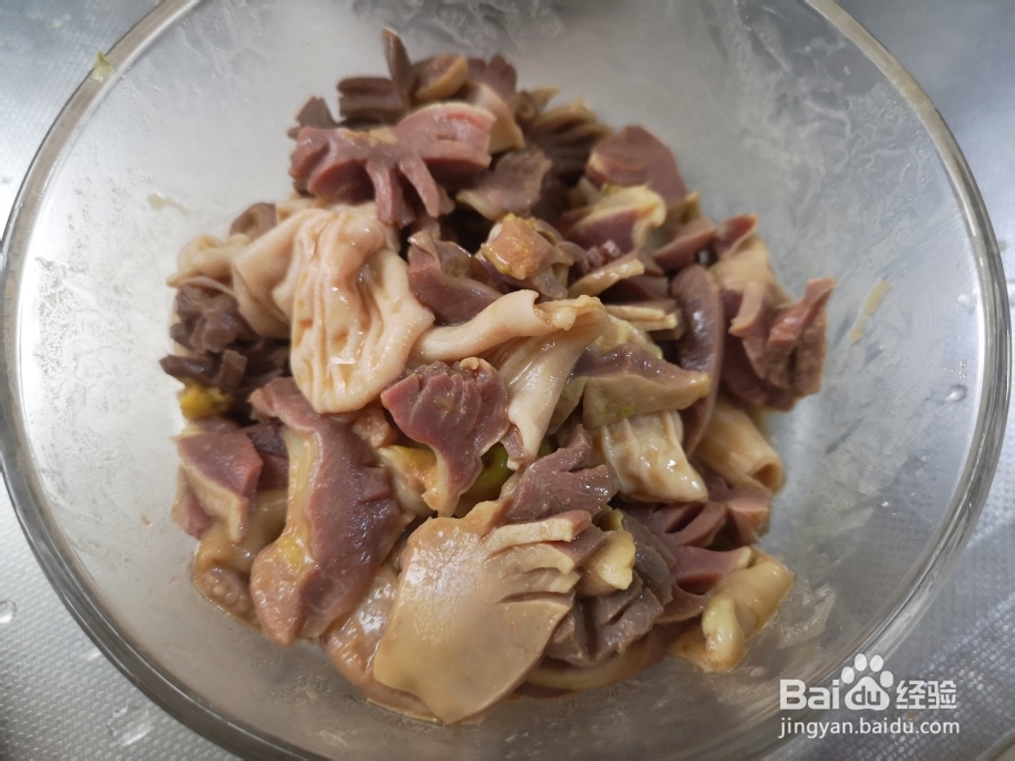 爽脆可口的鸡杂粉条煲