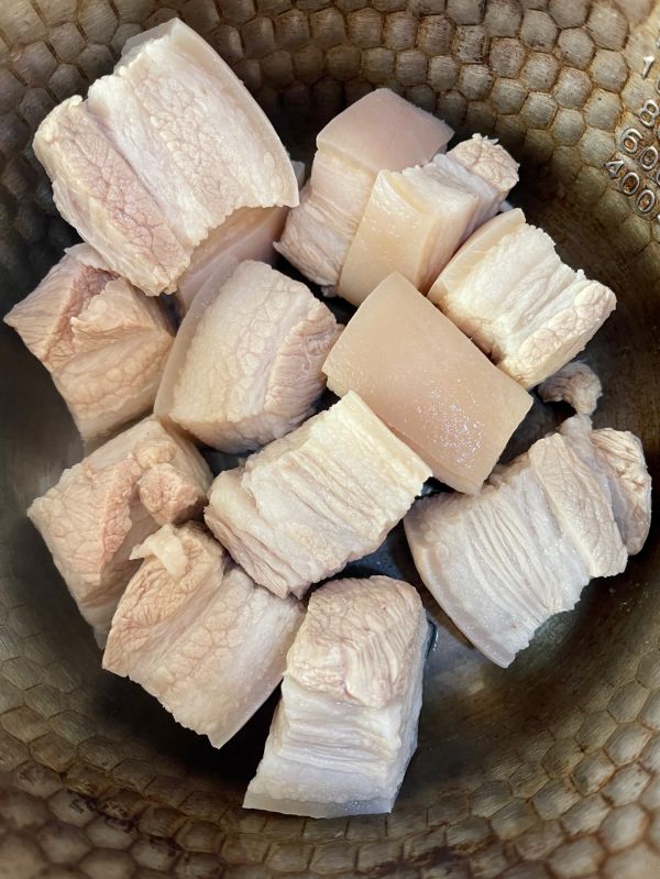 桂花鹌鹑蛋红烧肉