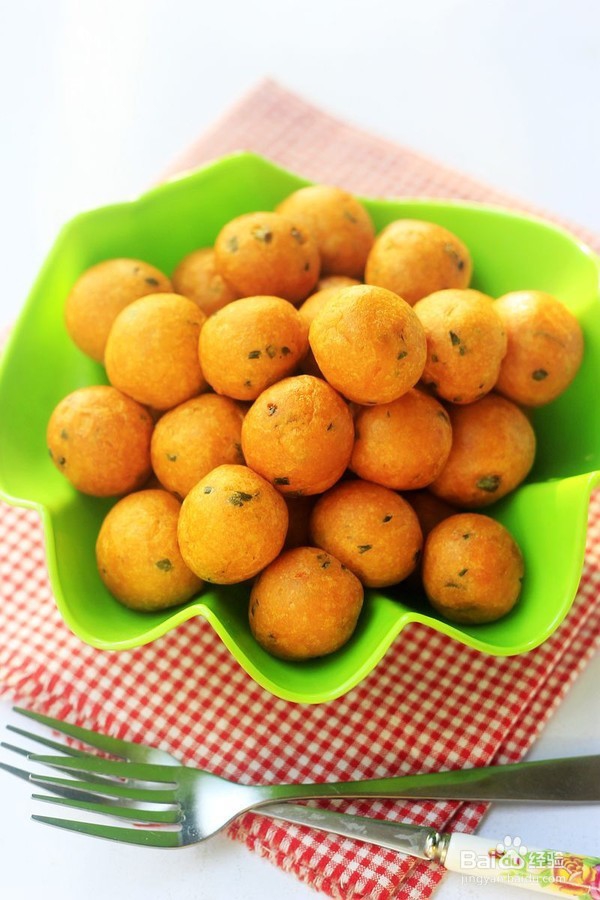 炸鸡蛋红薯丸子步骤