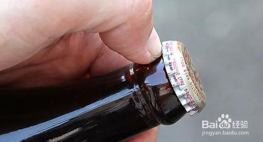 秒开瓶盖小窍门