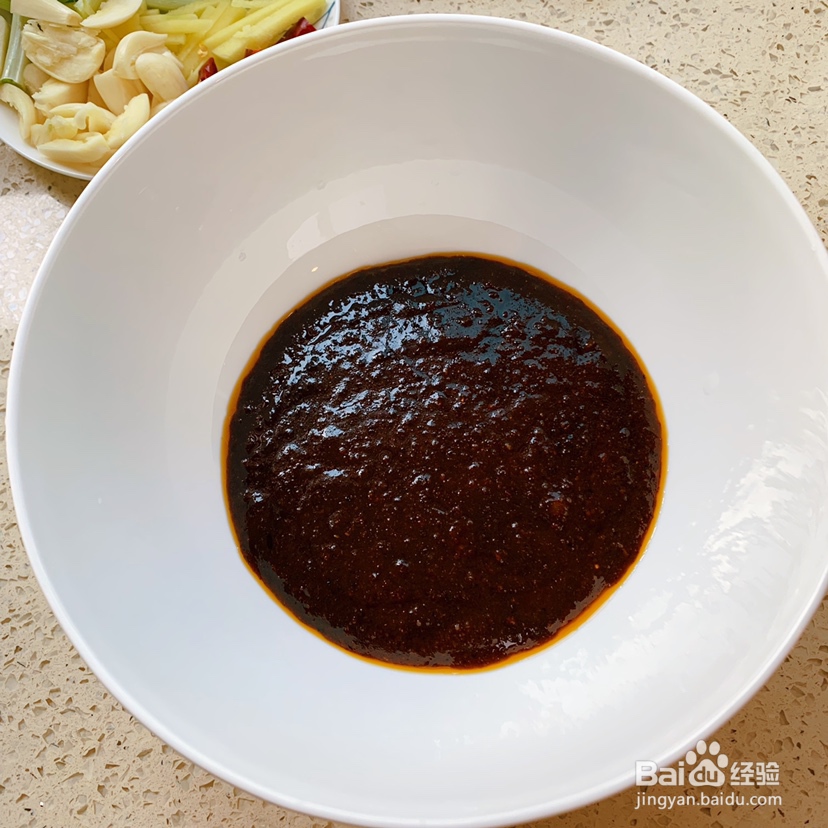 不能错过的十三香小龙虾