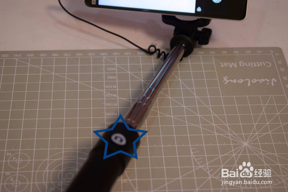 #神器# 旅游爱好者必备自拍杆 简单好用拍照利器