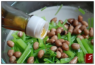 【芹菜花生米】清香爽口的降压菜