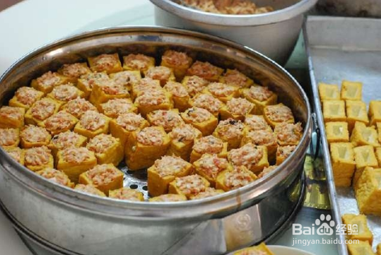 农村逢年过节才能吃得上的一道菜，不知你吃过吗