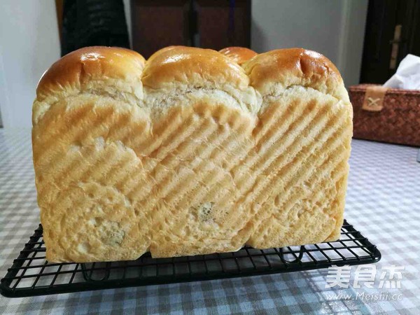 港式吐司-葡萄干夹馅