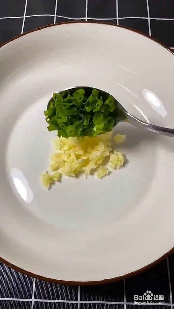 如何自制酸辣粉？