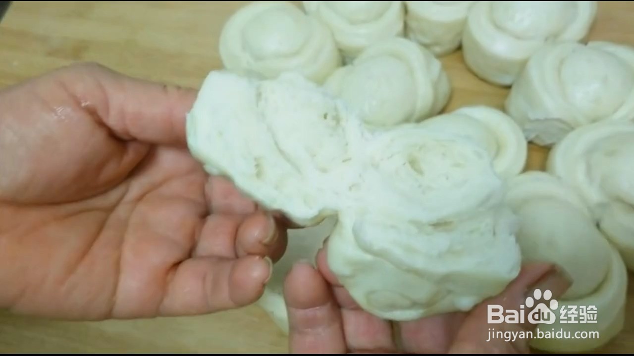 如何制作陕南元宝小馒头?