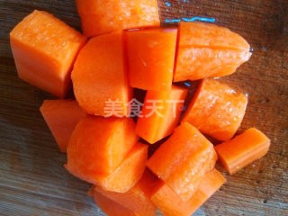 自制健康饮料——马马卡拉茶胡萝卜橙汁