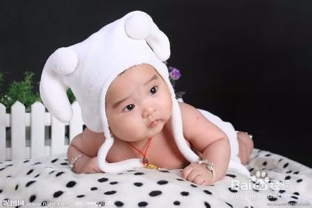 一周岁的宝宝应该如何喂养
