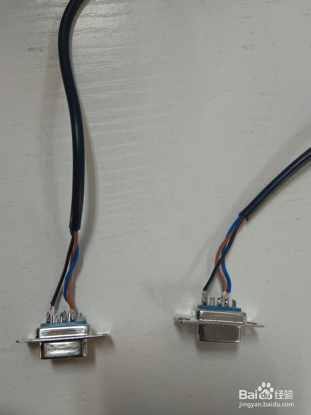 如何实现电脑上两个串口数据对发送