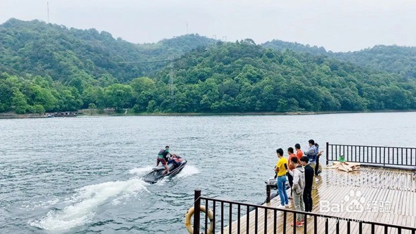 长沙有哪些漂流的地方?最近的是石燕湖吗?