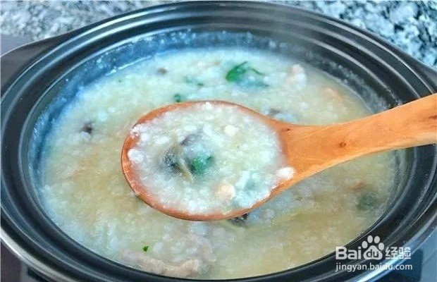 皮蛋瘦肉粥怎么做？