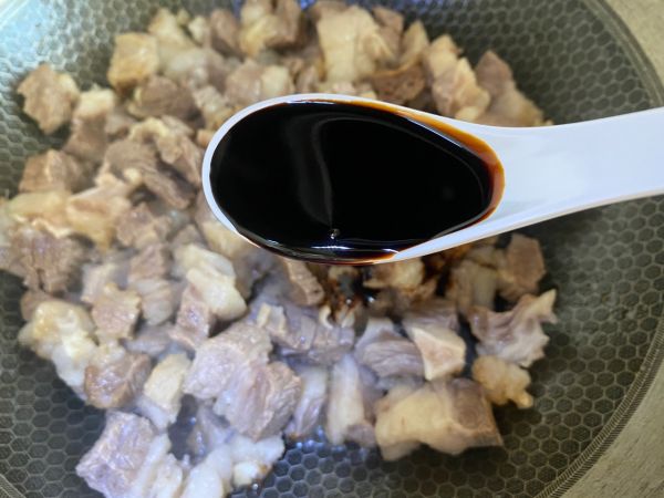 番茄土豆炖牛腩汤汁浓郁