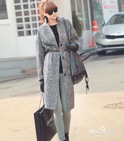 大衣+修身裤 冬季最佳显瘦搭配方案