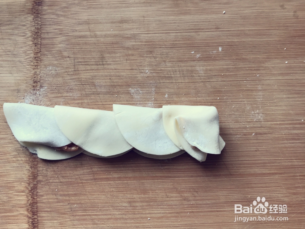 我给姐姐做玫瑰煎饺