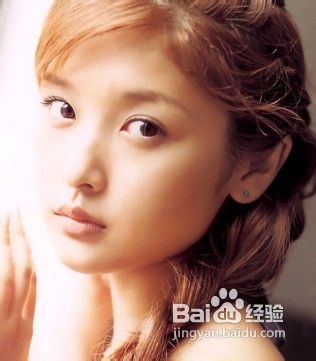 怎样化妆圆脸化妆的方法