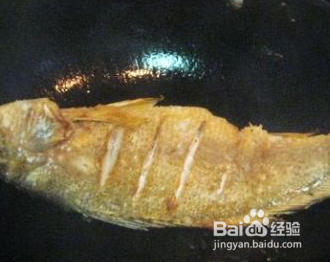 豆瓣酱烧黄鱼