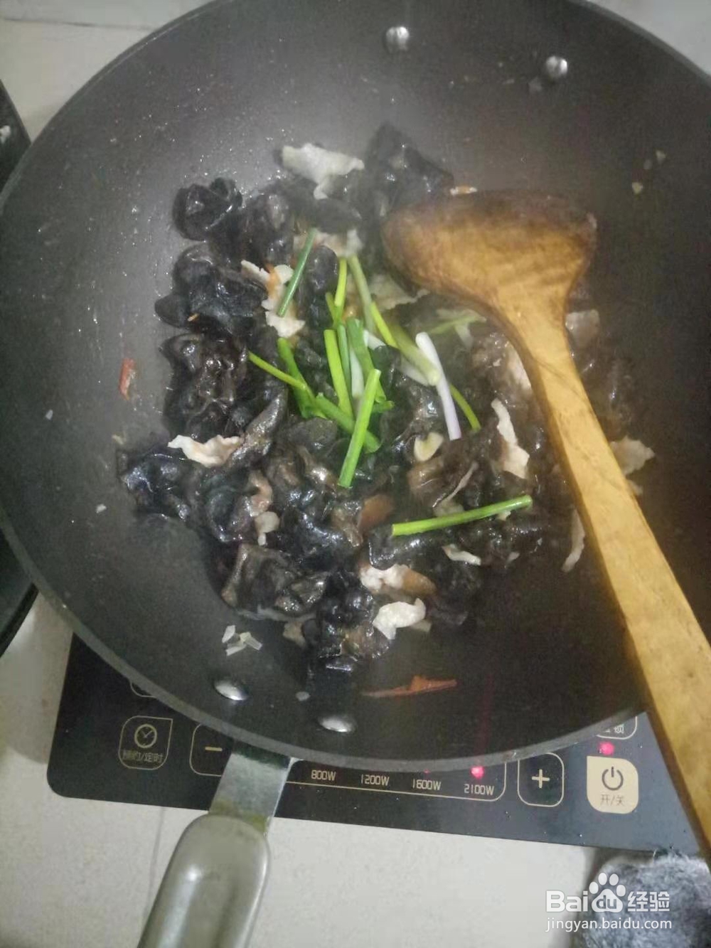 二人餐桌系列九：木耳炒肉