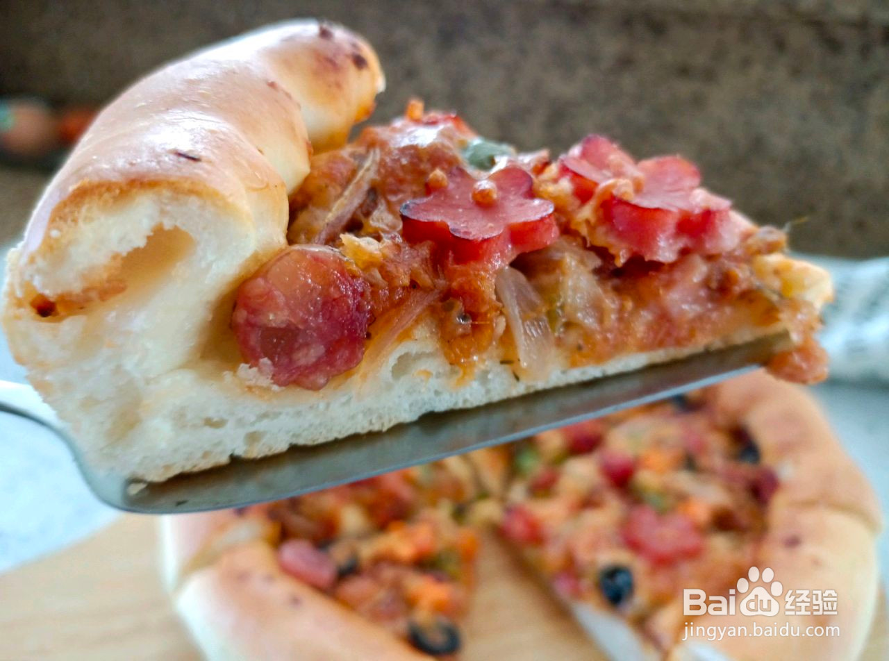 香肠卷边披萨的做法