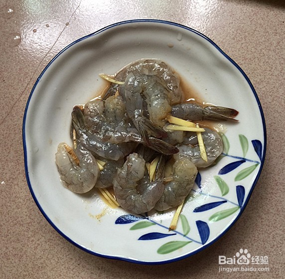 如何做出好吃的虾仁辣白菜炒饭