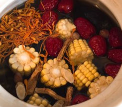 益气补血乌鸡汤的做法