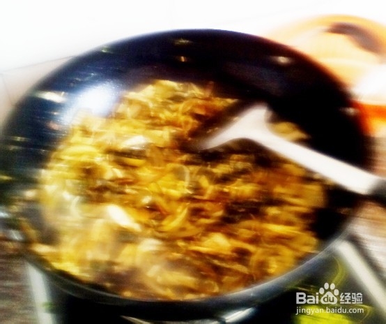 怎样做酸菜炒五花肉
